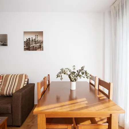 Apartmán Brisa De Cantabrico-piscina Y Parking